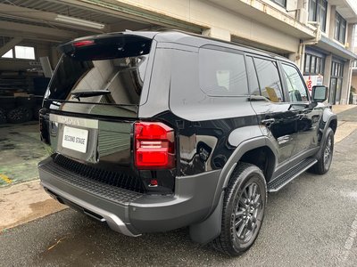 TOYOTA LAND CRUISER 250 - 8