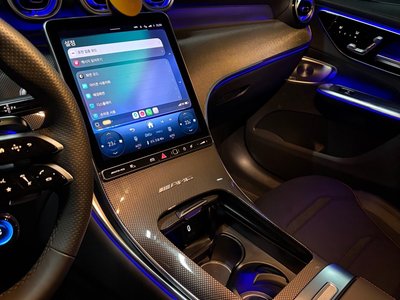 MERCEDES-BENZ GLC - 8