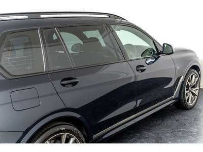 2020 BMW X7 — миниатюра 21