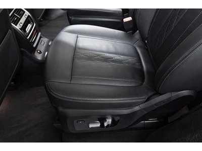 2020 BMW X7 — миниатюра 42