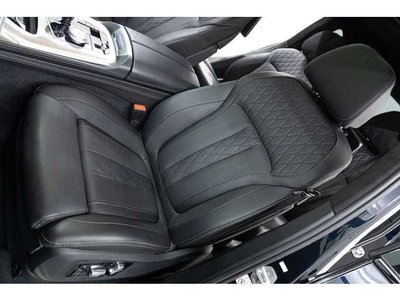 2020 BMW X7 — миниатюра 37