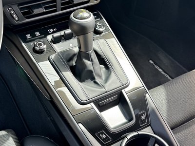 PORSCHE 911 - 9