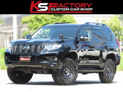 TOYOTA LAND CRUISER PRADO - 1