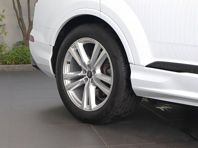 2022 AUDI Q7 thumbnail 12