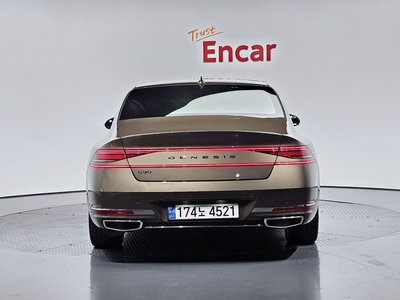 صورة 4 لـ 2022 GENESIS G90 (RS4)