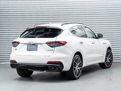 MASERATI LEVANTE - 4