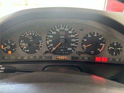 MERCEDES-BENZ SL - 9