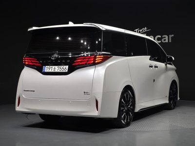 TOYOTA ALPHARD - 3