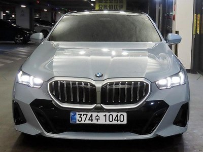 BMW 5 SERIES - 5