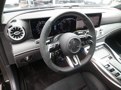 2025 Mercedes-BENZ GT AMG — миниатюра 11