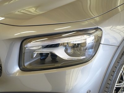 MERCEDES-BENZ GLB - 8