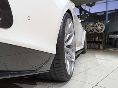 MERCEDES-BENZ GT AMG - 9