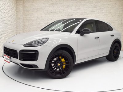 PORSCHE CAYENNE COUPE - 3