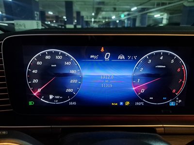 MERCEDES-BENZ GLE-CLASS - 2