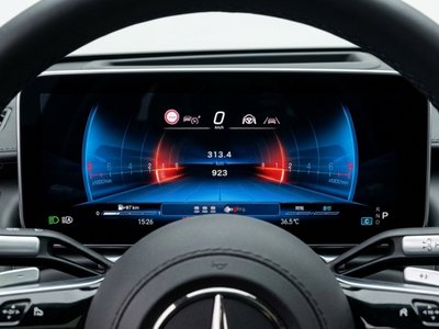 2025 Mercedes-BENZ GLC 照片 8