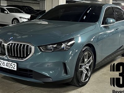BMW 5 SERIES - 1