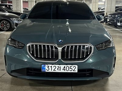 BMW 5 SERIES - 2