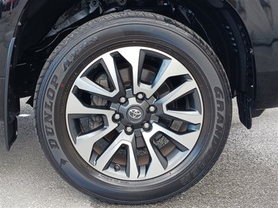 TOYOTA LAND CRUISER PRADO - 9