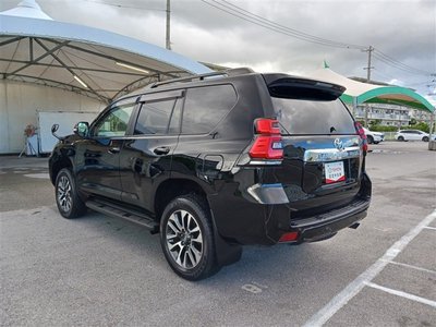 TOYOTA LAND CRUISER PRADO - 4