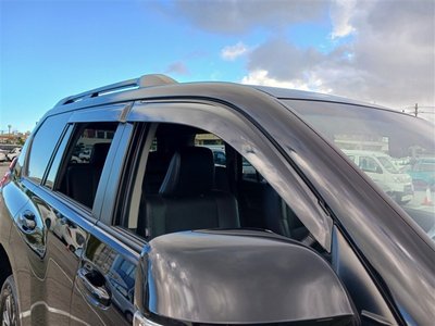 TOYOTA LAND CRUISER PRADO - 10