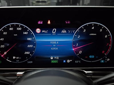 MERCEDES-BENZ S-CLASS - 8