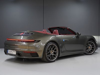 PORSCHE 911 - 3