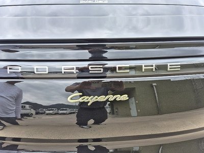 2023 Porsche CAYENNE — миниатюра 15