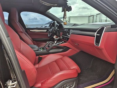 2023 Porsche CAYENNE — миниатюра 13