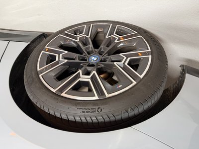BMW 5 SERIES - 6