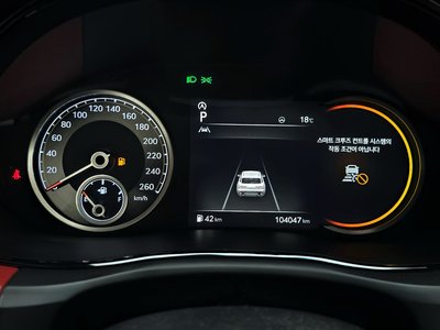 2021 Genesis GV70 thumbnail 11