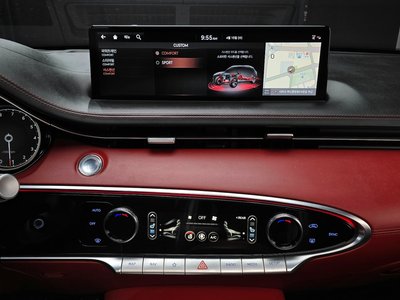 2021 Genesis GV70 thumbnail 19