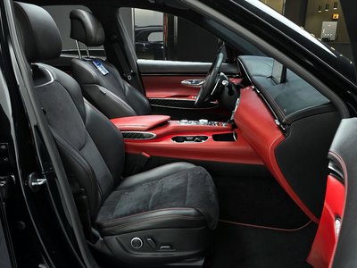 2021 Genesis GV70 thumbnail 16