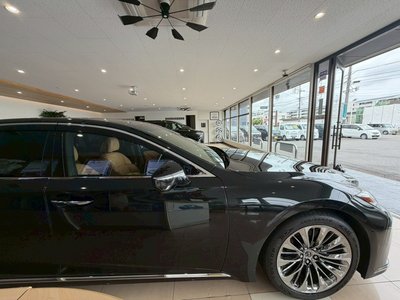 2022 Lexus LS 照片 9