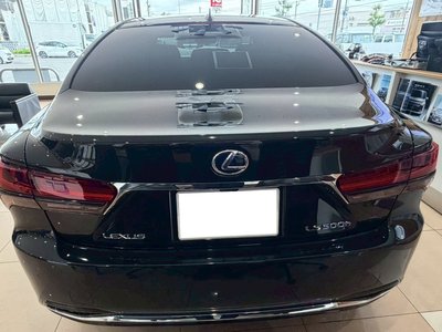 2022 Lexus LS 照片 6