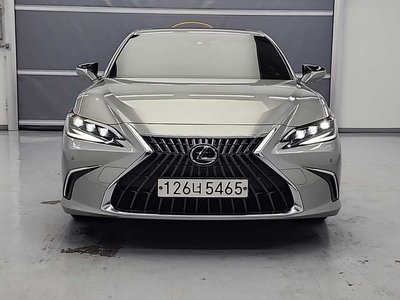 LEXUS ES - 4