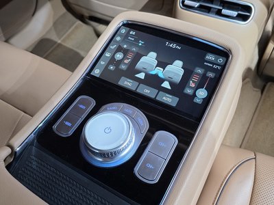 صورة مصغرة 18 لـ 2022 Genesis G90 (RS4)