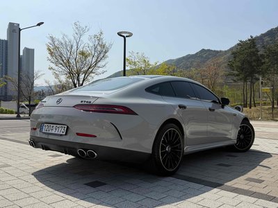 MERCEDES-BENZ GT AMG - 4