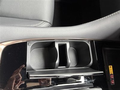 صورة مصغرة 47 لـ 2026 TOYOTA ALPHARD
