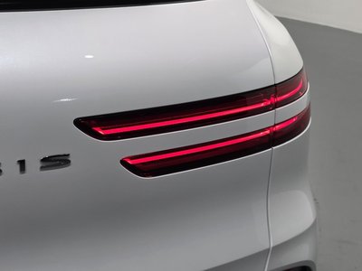 صورة 10 لـ 2023 Genesis GV70