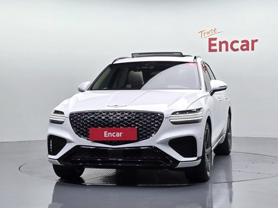 صورة 3 لـ 2023 Genesis GV70