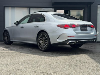 MERCEDES-BENZ E-CLASS - 6