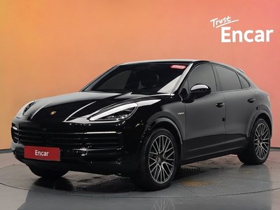 PORSCHE CAYENNE - 1