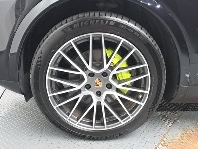 PORSCHE CAYENNE - 6