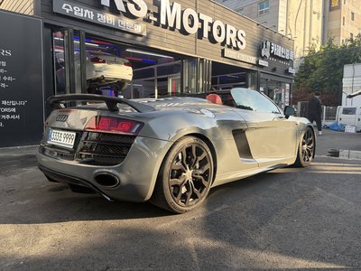 AUDI R8 - 6