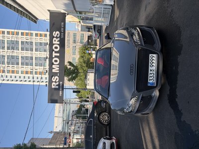 AUDI R8 - 2