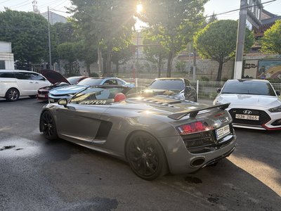 AUDI R8 - 4