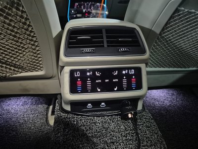 AUDI A7 - 9