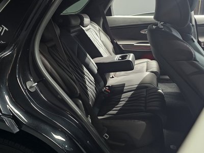 صورة مصغرة 12 لـ 2023 Genesis GV70