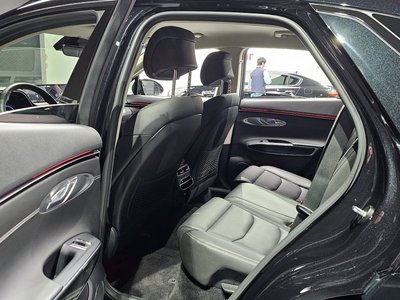 صورة مصغرة 12 لـ 2022 Genesis GV70