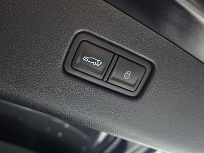 صورة مصغرة 17 لـ 2022 Genesis GV70